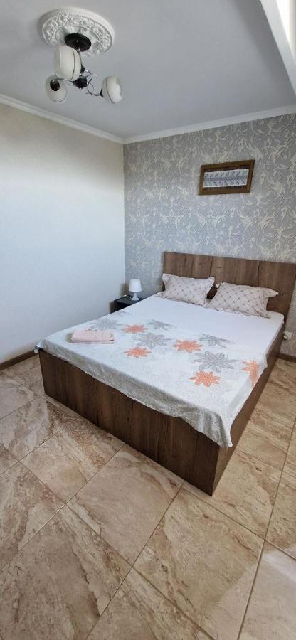 Tecuci Apartment In The Center Chisinau Ngoại thất bức ảnh