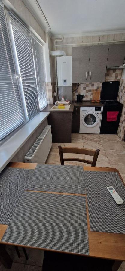 Tecuci Apartment In The Center Chisinau Ngoại thất bức ảnh